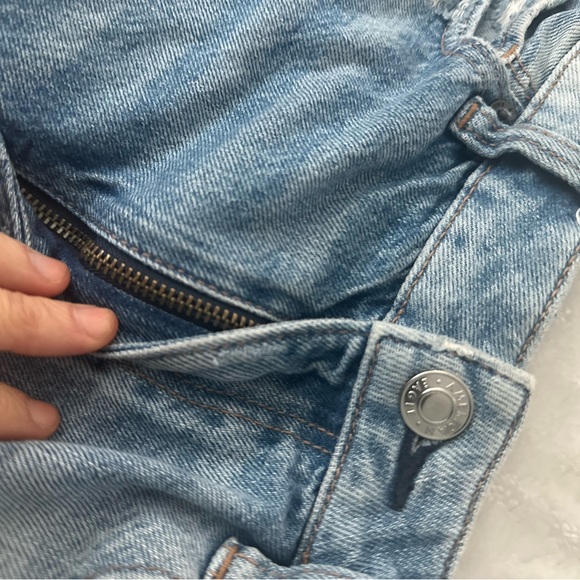 AE High Rise Denim Mom Shorts Distressed - Picture 4 of 14